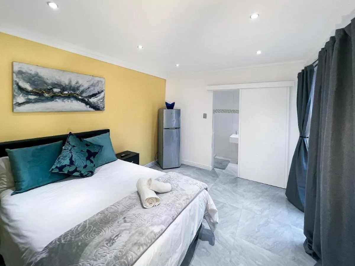 Boston House Bed & Breakfast Cape Town